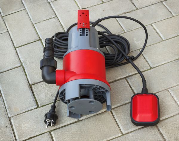 Cost of Submersible Pump Installation in Willoughby